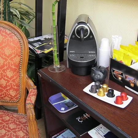 Hotel Innova Cardabella *