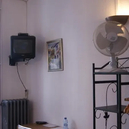 Hotel Innova Cardabella *