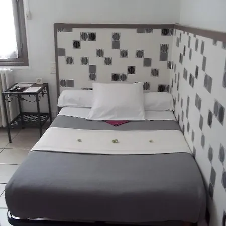 Hotel Innova Cardabella