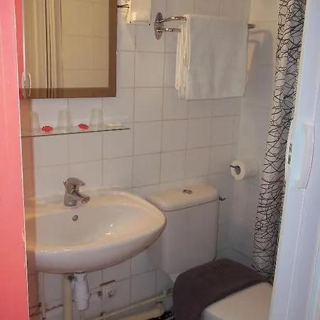 Hotel Innova Cardabella